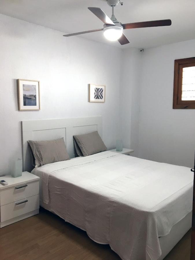 Apartamento Con Vistas Al Mar. Primera Linea De Playa. Агвадульсе Экстерьер фото